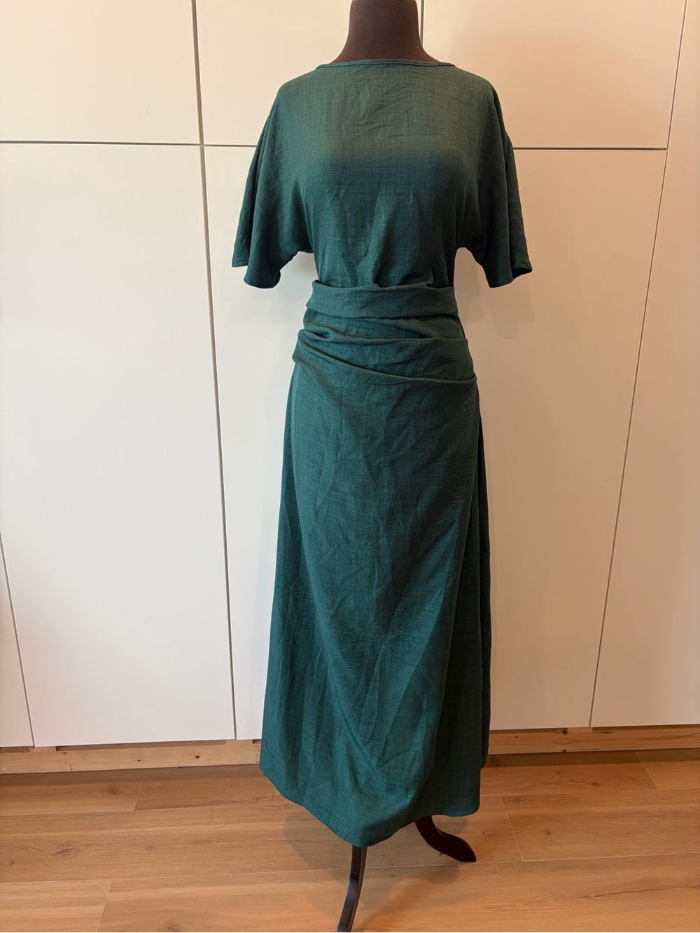 SHEIN NWOT Forest Green Ruched Waist Maxi Dress Size M